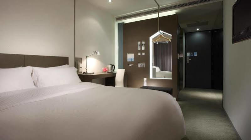 Just Sleep - Lin Sen Hotel Đài Bắc Ngoại thất bức ảnh
